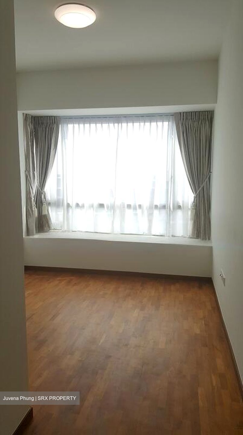 The Palette (D18), Condominium #485756701